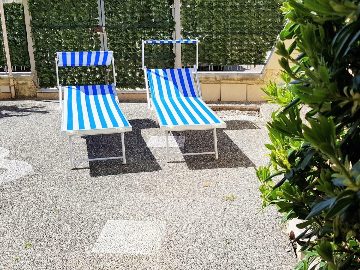 Appartamento Con Giardino Sul Mare Галиполи Екстериор снимка